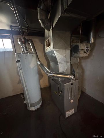 9261 Camley Street, Detroit, MI 48224