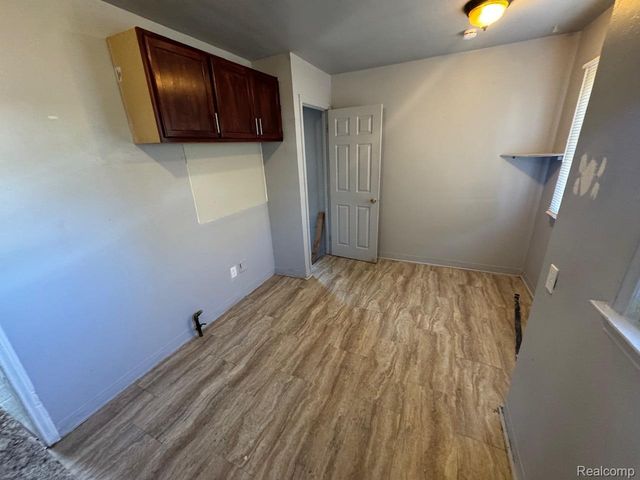 9261 Camley Street, Detroit, MI 48224