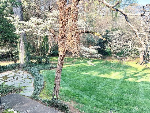 2607 Lafayette Avenue, Greensboro, NC 27408