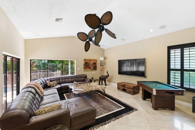 4654 NW 26th Way, Boca Raton, FL 33434