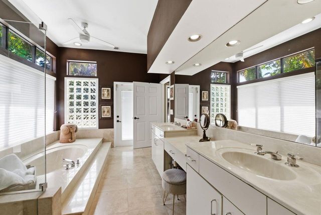 4654 NW 26th Way, Boca Raton, FL 33434