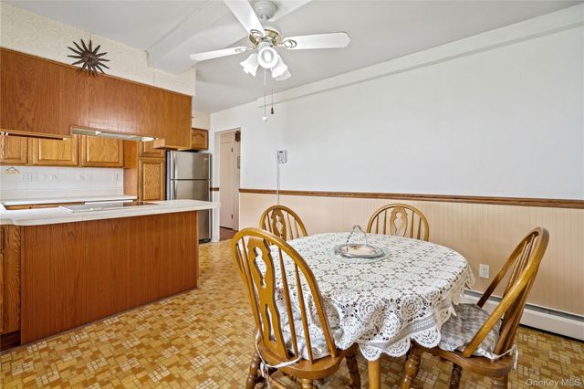 226 W 18th Street, Deer Park, NY 11729