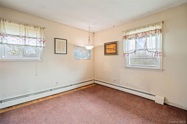 226 W 18th Street, Deer Park, NY 11729