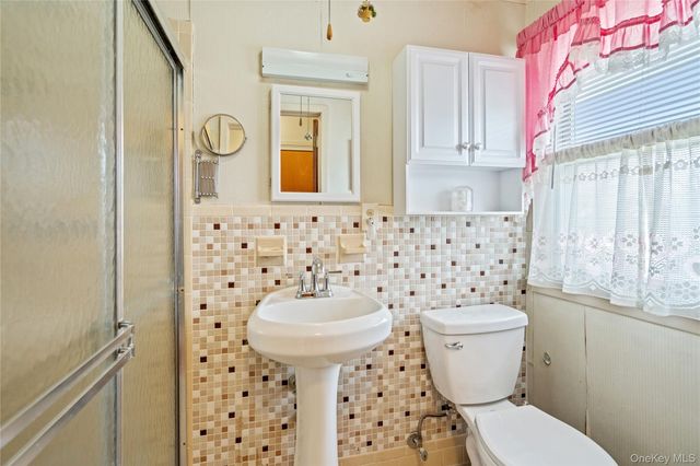 226 W 18th Street, Deer Park, NY 11729