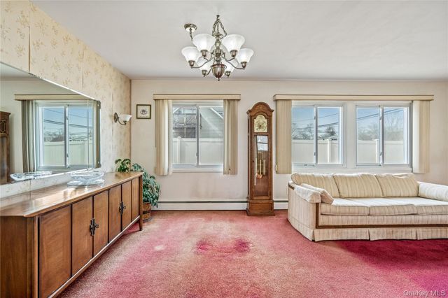 226 W 18th Street, Deer Park, NY 11729