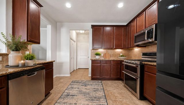 12911 Taper Reach Drive, Tomball, TX 77377