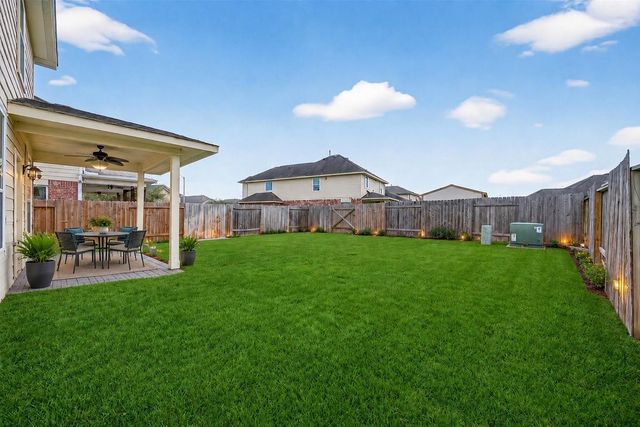 12911 Taper Reach Drive, Tomball, TX 77377