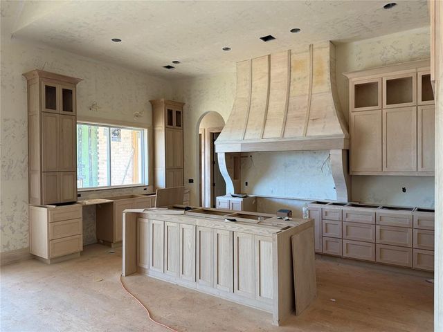 6404 NW 148th Street, Oklahoma City, OK 73142