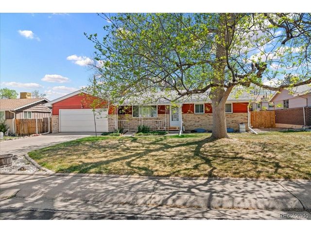 1070 S Garland Way, Lakewood, CO 80226