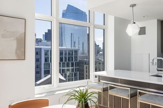 100 Lovejoy Wharf 12A, Boston, MA 02114