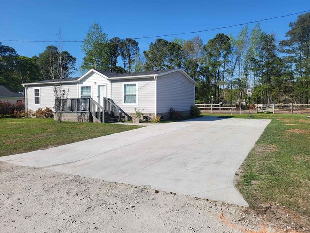 147 Honeydew Rd., Myrtle Beach, SC 29588