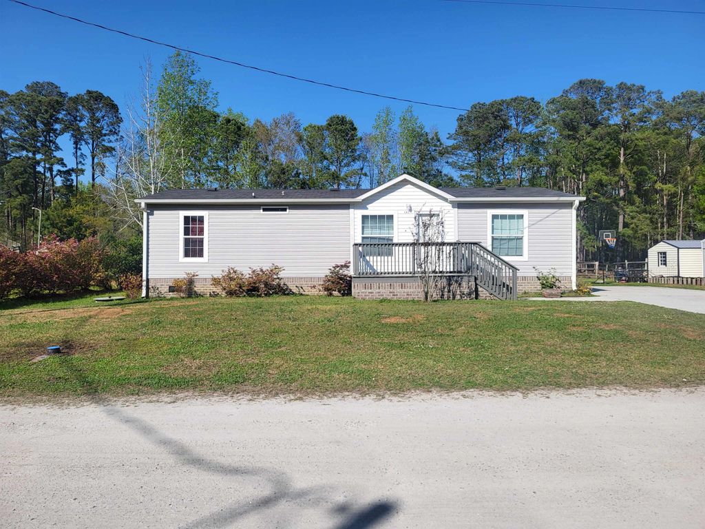 147 Honeydew Rd., Myrtle Beach, SC 29588
