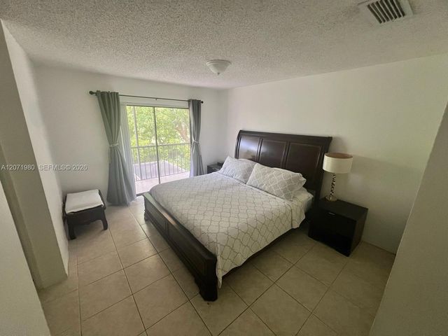 1133 NE 210th Terrace, Miami, FL 33179