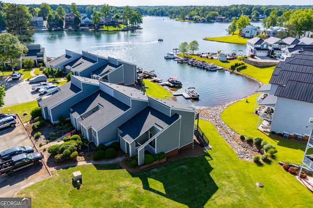 325 Berry Court, Villa Rica, GA 30180