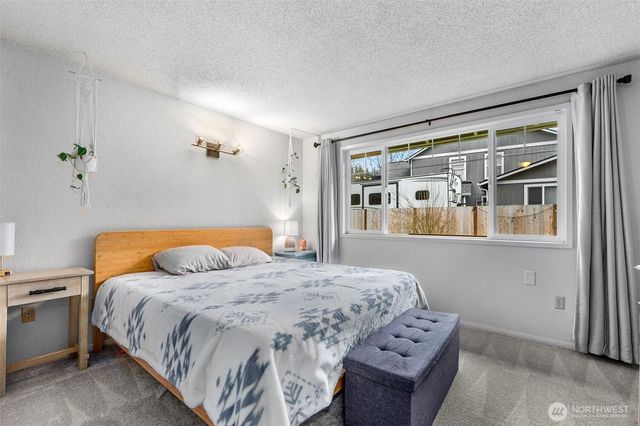 3102 60th Loop SE, Olympia, WA 98501