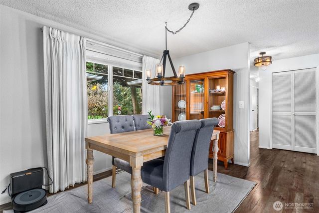 3102 60th Loop SE, Olympia, WA 98501