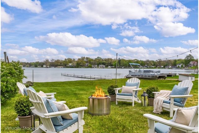 434 Crooked Lake Drive, Kalamazoo, MI 49009