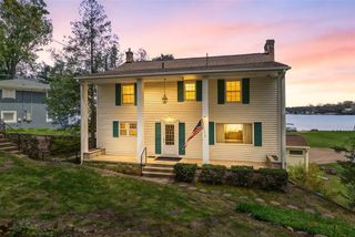 434 Crooked Lake Drive, Kalamazoo, MI 49009