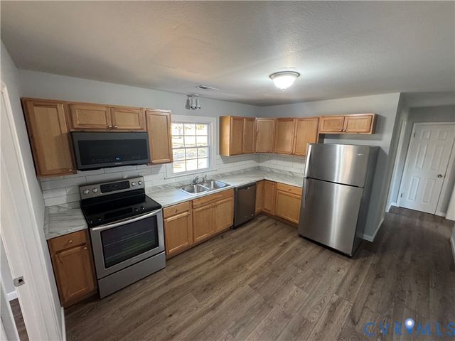 7101 Bonniefield Dr, Mechanicsville, VA 23111