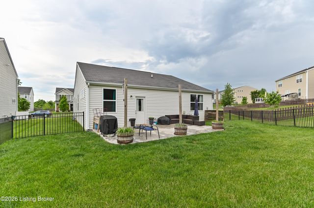 11883 Trottingham Cir, Louisville, KY 40299