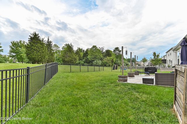 11883 Trottingham Cir, Louisville, KY 40299
