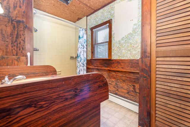 981 Hopewell Road, Glastonbury, CT 06073