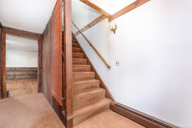 981 Hopewell Road, Glastonbury, CT 06073