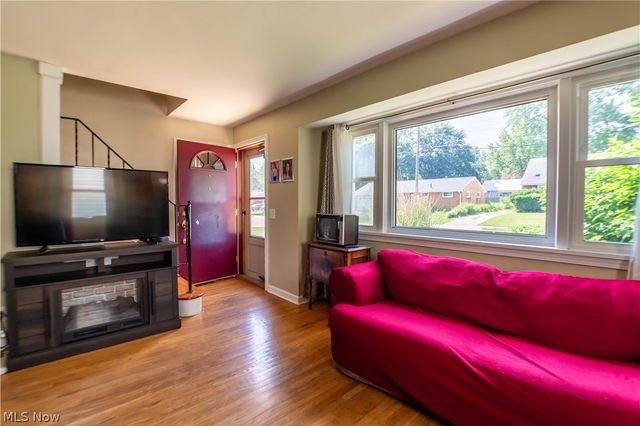 1703 41st Street NW, Canton, OH 44709