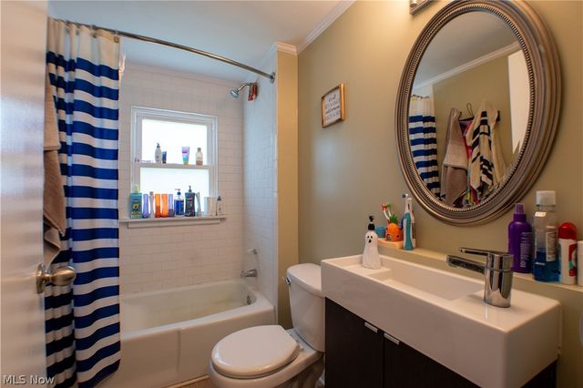 1703 41st Street NW, Canton, OH 44709