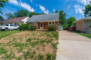 1703 41st Street NW, Canton, OH 44709