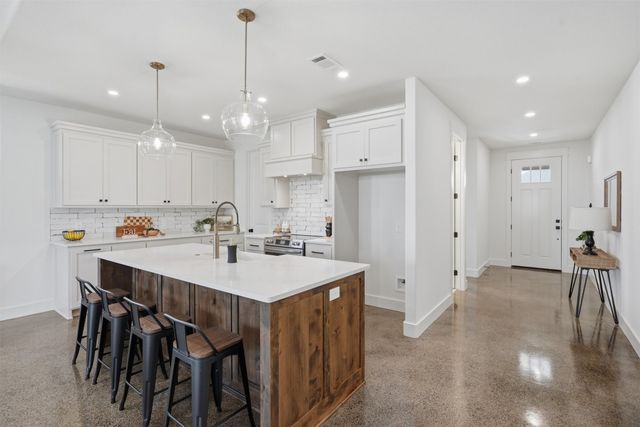 804 Lavender Court, Tolar, TX 76476