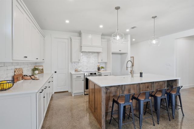 804 Lavender Court, Tolar, TX 76476