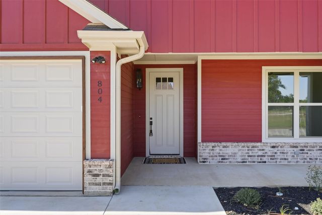 804 Lavender Court, Tolar, TX 76476