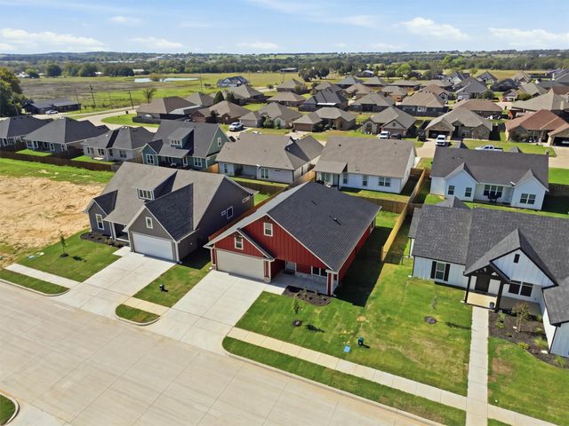 804 Lavender Court, Tolar, TX 76476