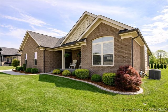 1729 Champions Pointe Parkway, Henryville, IN 47126