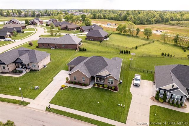 1729 Champions Pointe Parkway, Henryville, IN 47126