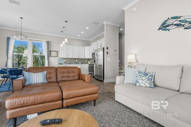 435 E 2nd Avenue F, Gulf Shores, AL 36542