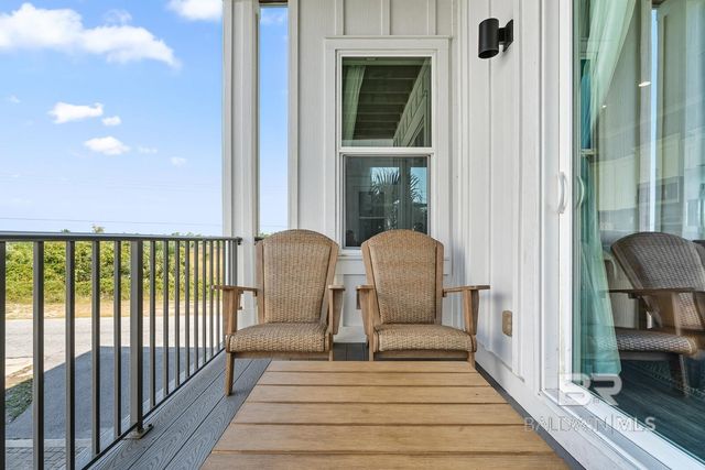 435 E 2nd Avenue F, Gulf Shores, AL 36542