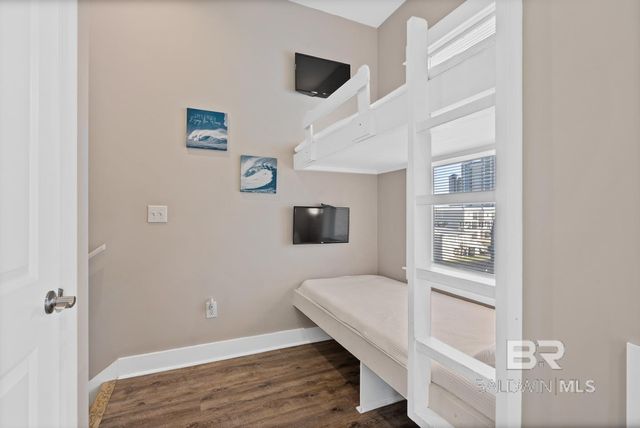 435 E 2nd Avenue F, Gulf Shores, AL 36542