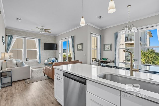 435 E 2nd Avenue F, Gulf Shores, AL 36542