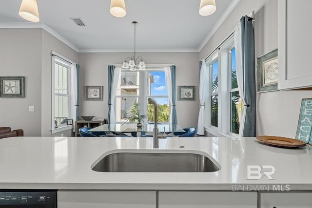 435 E 2nd Avenue F, Gulf Shores, AL 36542