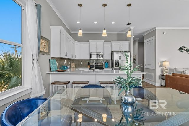 435 E 2nd Avenue F, Gulf Shores, AL 36542