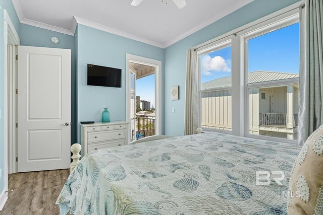 435 E 2nd Avenue F, Gulf Shores, AL 36542