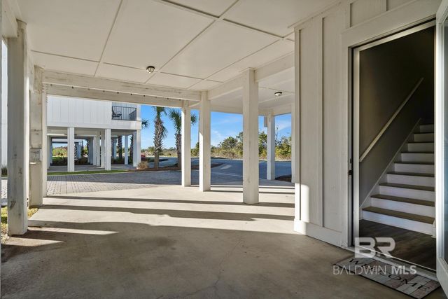 435 E 2nd Avenue F, Gulf Shores, AL 36542