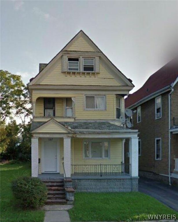 157 14th Street Upper Rear, Buffalo, NY 14213
