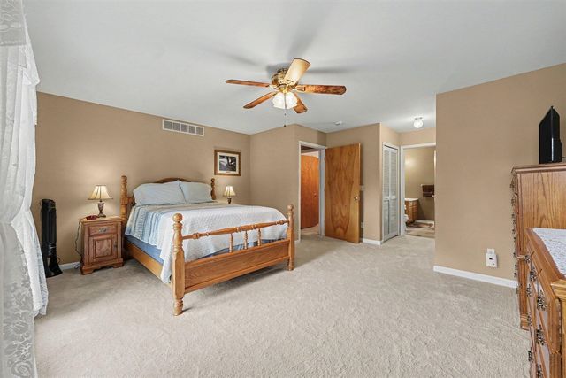 12103 N Territorial Road, Dexter, MI 48130