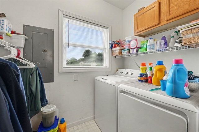 12103 N Territorial Road, Dexter, MI 48130