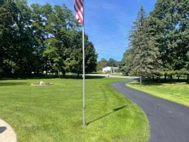 12103 N Territorial Road, Dexter, MI 48130