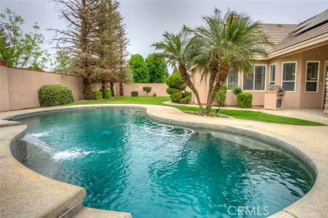 1507 Cromerton, Bakersfield, CA 93311