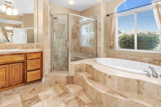 1507 Cromerton, Bakersfield, CA 93311